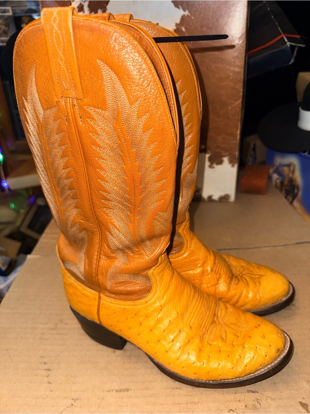 Vintage Tony Lama Ostrich Full Quill Butterscotch Cowboy Boots-8D-Immaculate!!